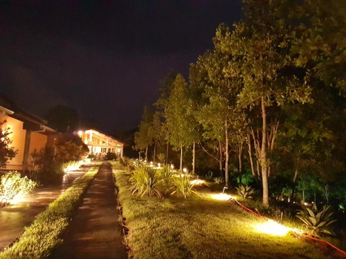 Pousada Fazenda Peroba Rosa Pedregulho Exteriör bild